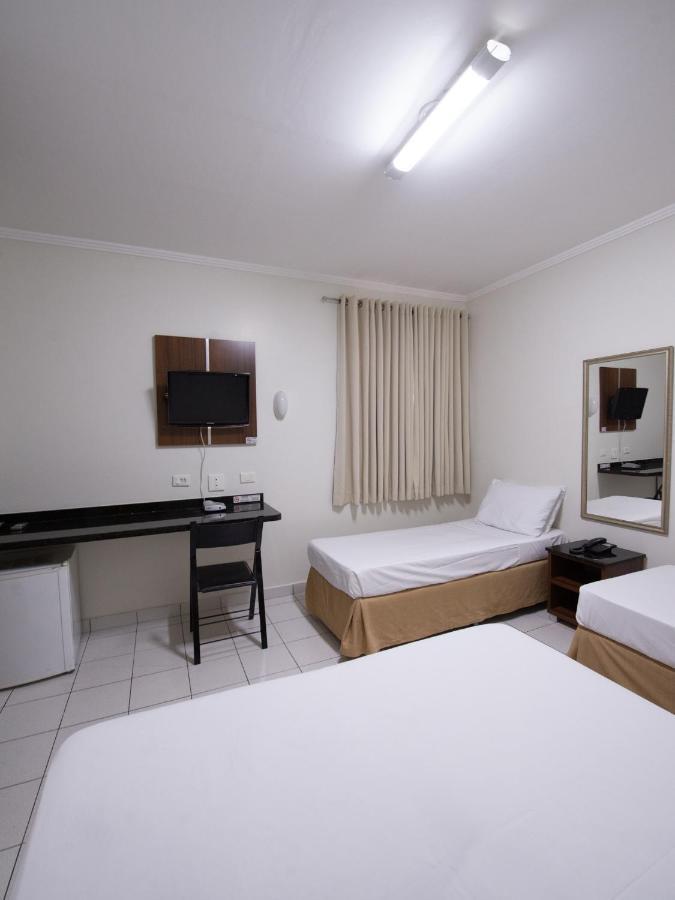 Araucaria Hotel Business - Маринга Экстерьер фото